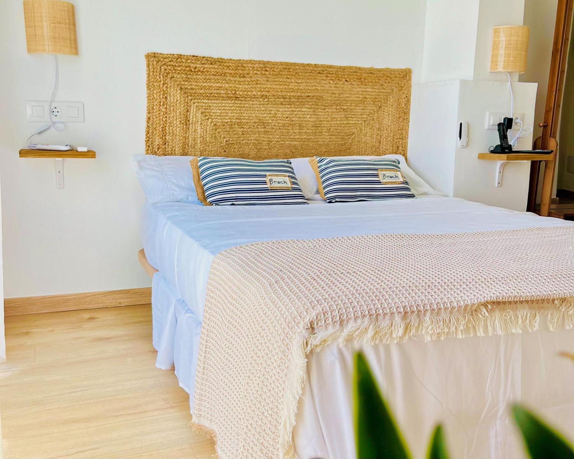 Hostal Playa Dreams Nautico Adults Гарруча Экстерьер фото