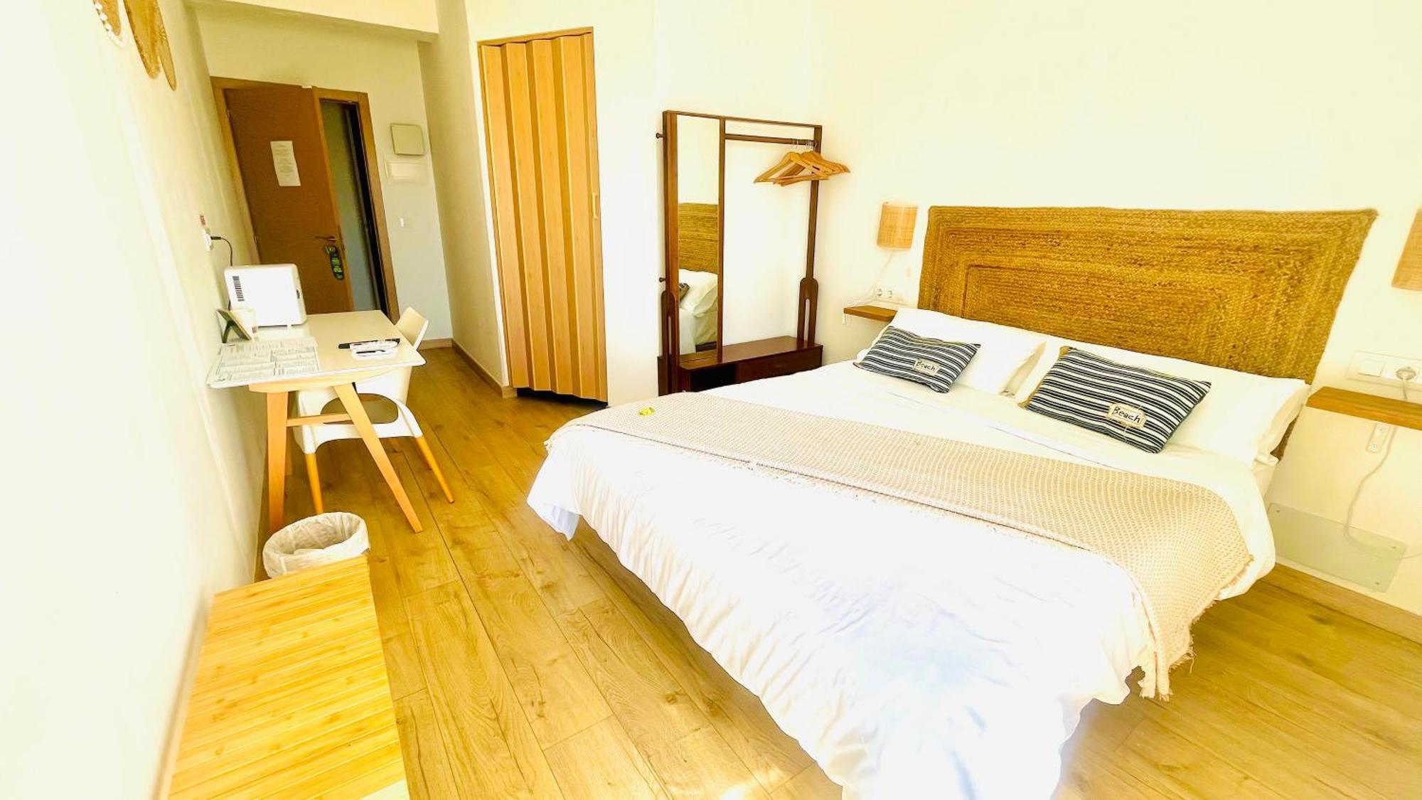 Hostal Playa Dreams Nautico Adults Гарруча Экстерьер фото